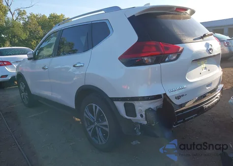 2019 Nissan Rogue S/Sv z USA, uszkodzony, nr VIN JN8AT2MT2KW256219